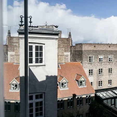 Top Floor With Private Balcony Apartment